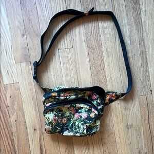 Baggu Floral Black Fanny Pack